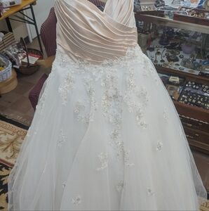 Alfred Angelo Ivory Satin Gown ballerina Details
